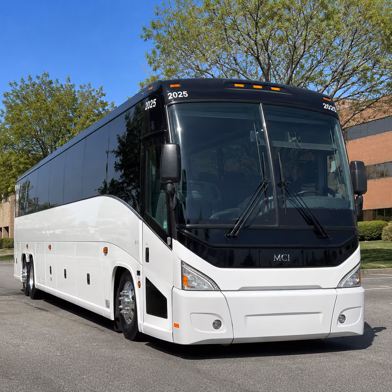 bus rentals for boonshoft museum of discovery field trips
