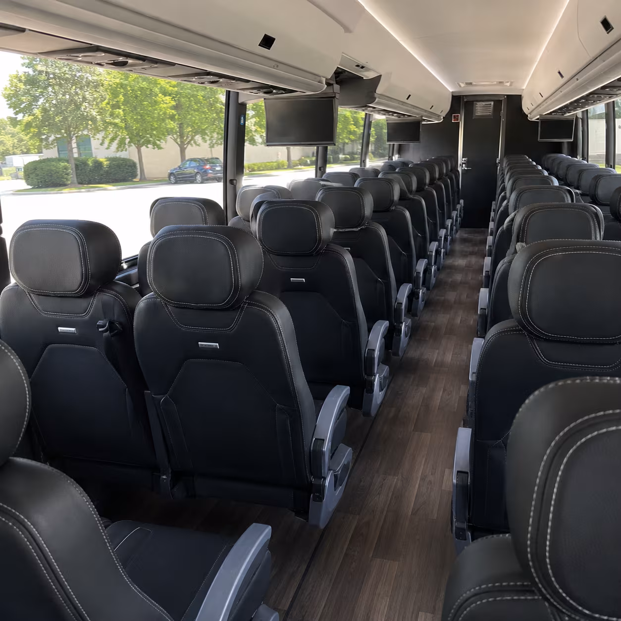 charter bus transportation to the dayton convention center and federal buildings