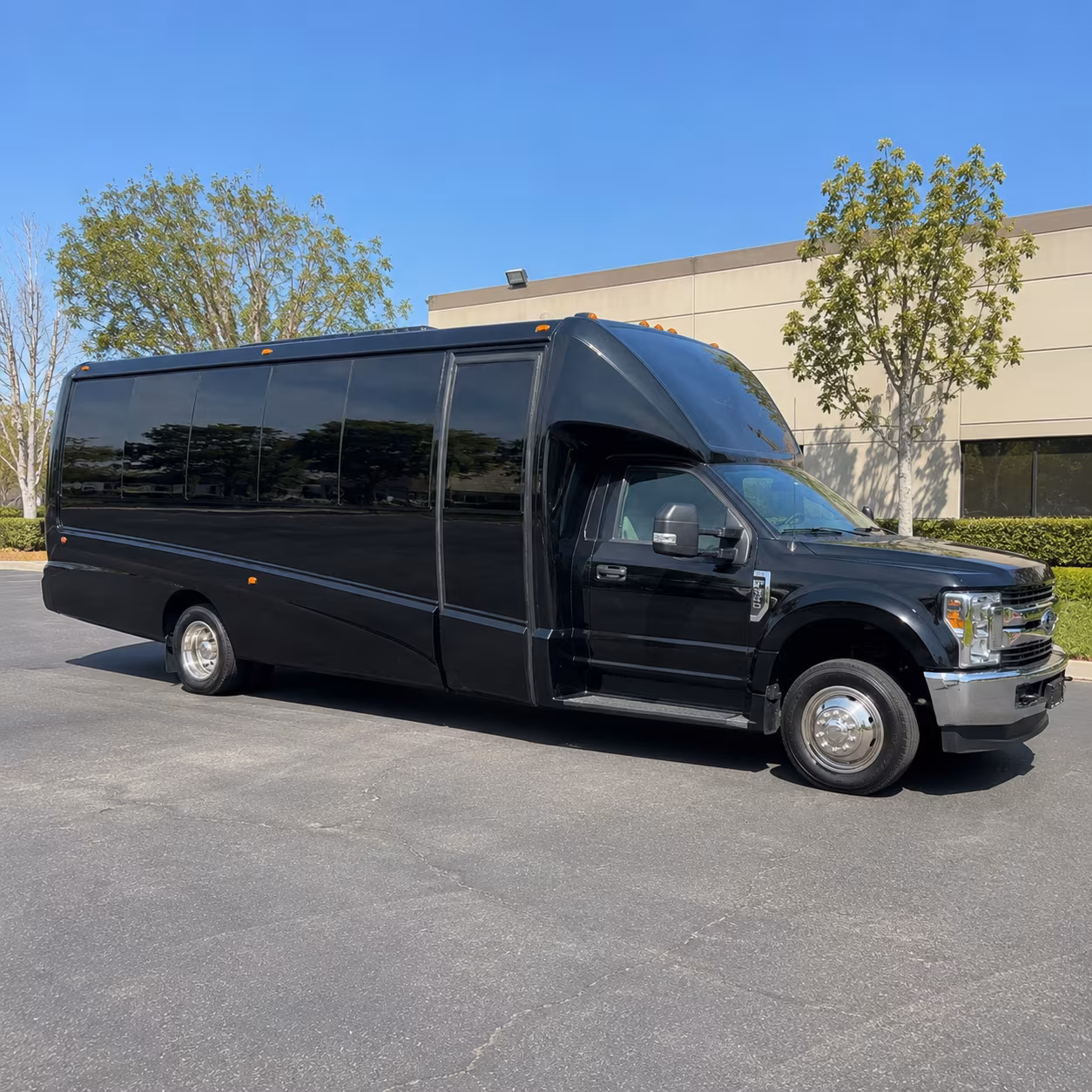 dayton holiday party bus rental