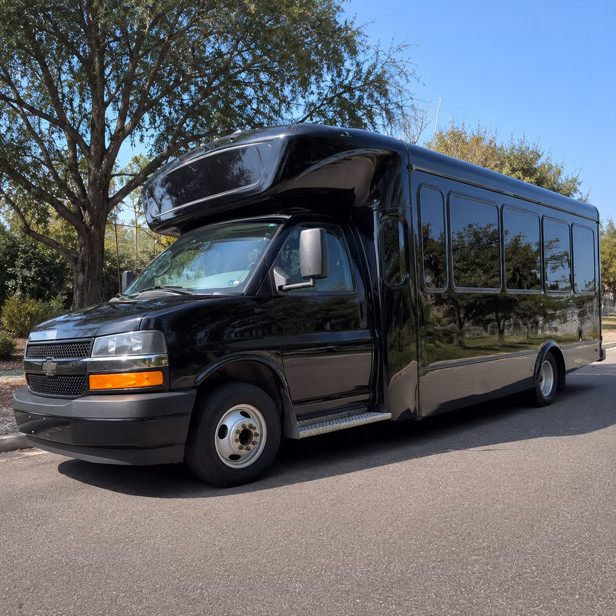 hollywood gaming at dayton raceway night at machines party bus rental