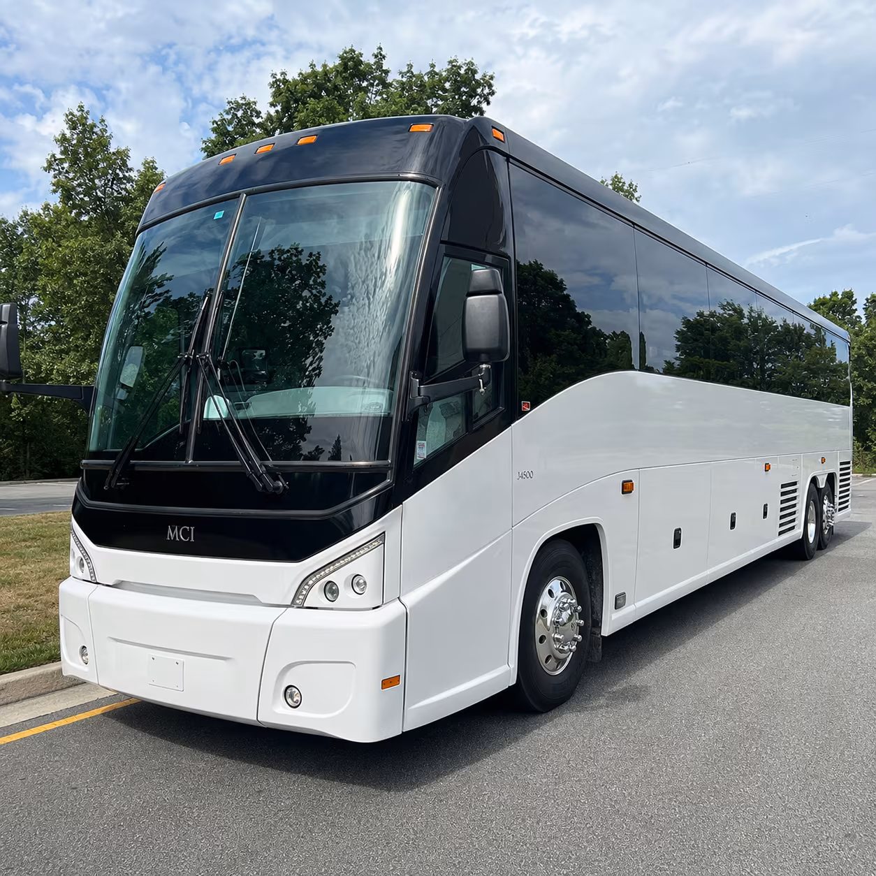 shuttle your team between the wpafb corridor and downtown dayton with ease